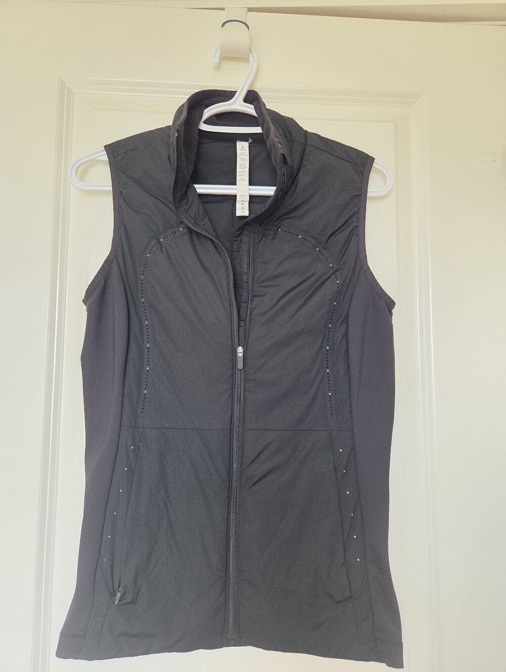 Lululemon Run For Cold Vest
